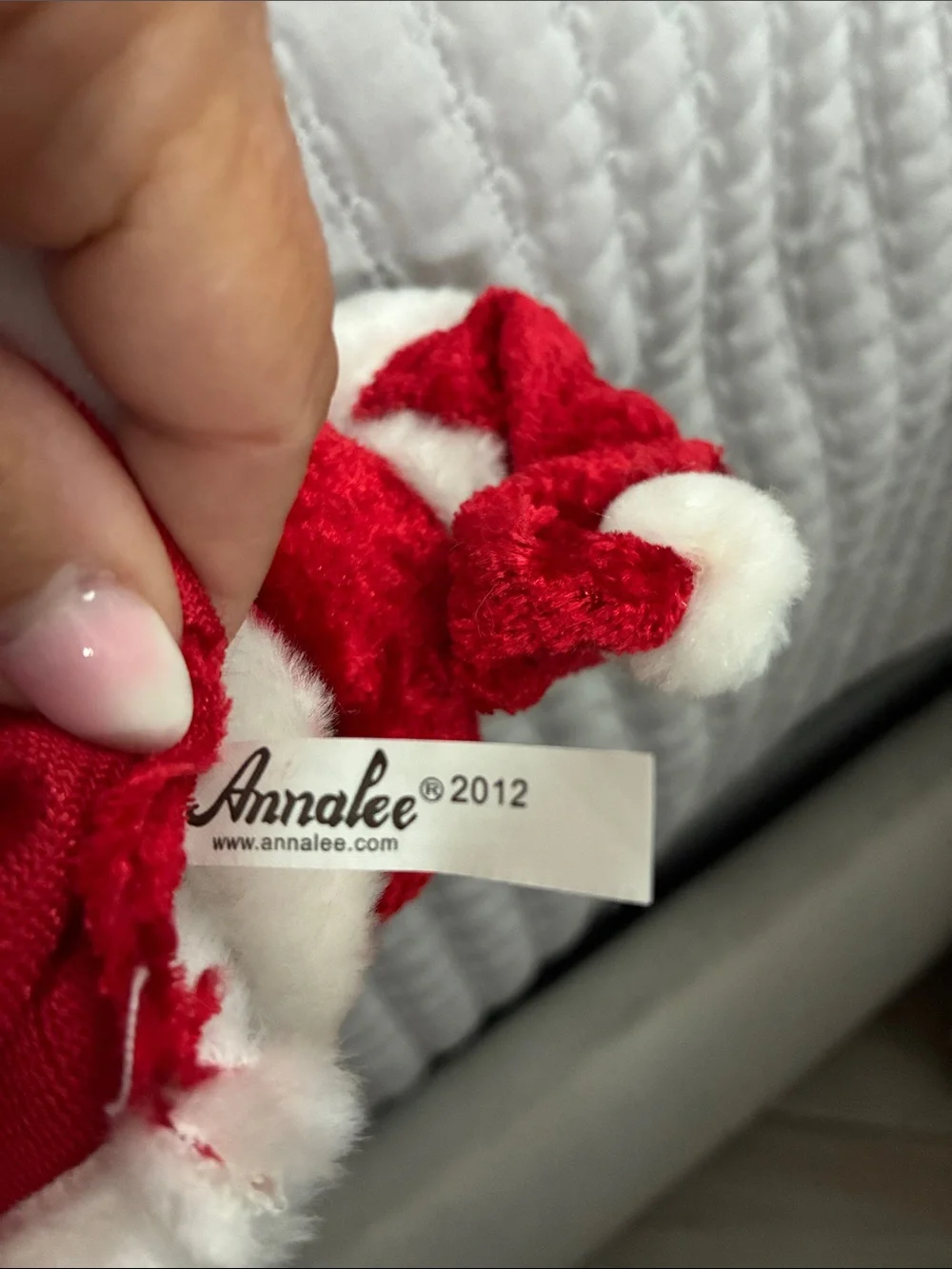 Annalee Red, Green & White Santa and Mrs. Claus Plush Holiday Pair